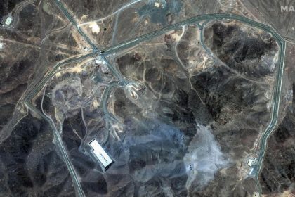 Americky utok na Iran poskodil jadrove zariadenie vo Fordo