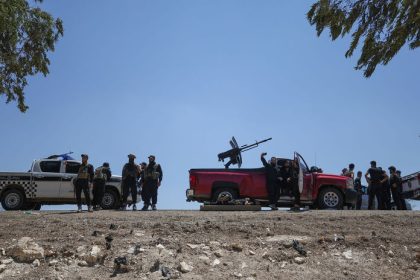 Boje na juhu Syrie maju vyse tisic obeti dnes ustali