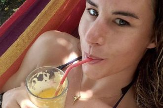 Ceska sportovkyna ukazala telo bohyne v plavkach