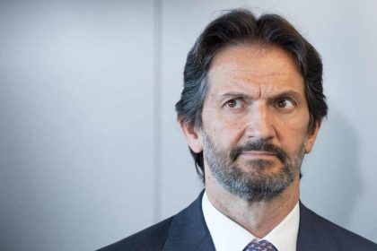 Kalinak chce zandarov v uliciach este tento rok