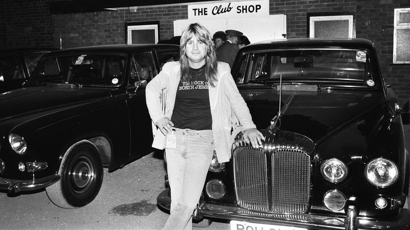 Ozzy Osbourne sa s autami nemaznal Roky jazdil bez vodicaka