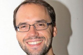 Svet sa ruti k bodu zlomu Politici a verejnost to stale nechapu