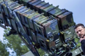 Zelenskyj hlada financie na 10 Patriotov Trump zaplatia ich europski spojenci Kyjeva