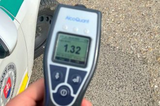 Dalsi extrem na cestach 16 rocny sofer Passatu mal skoro styri promile