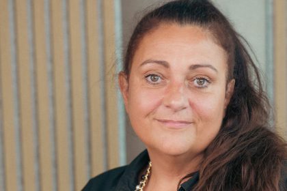 Dcera Karola Duchona Otcove piesne ziju to je dolezitejsie ako skandaly