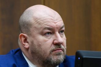 Huliak Snazime sa dostat hazard pod kontrolu