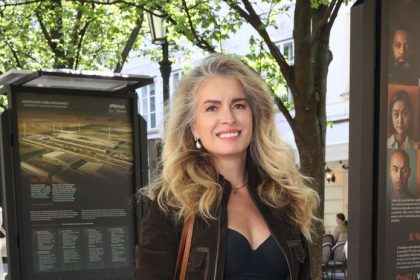 Menzelova pozuje v plavkach a radi zenam ako schudnut