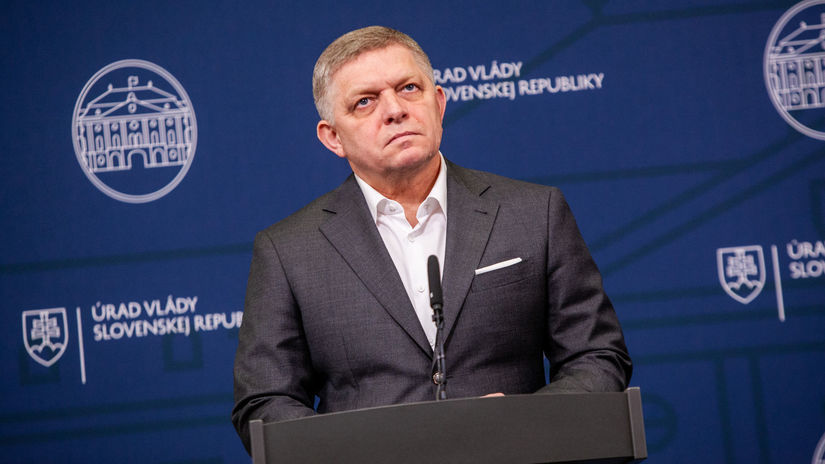Neakceptovatelne Slovaci kritizuju Fica za incident v Srbsku