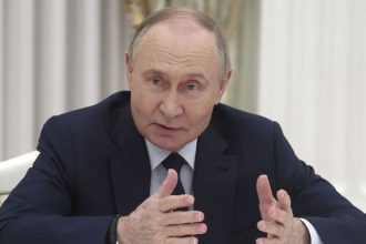 Putin neprejavuje ochotu k ustupkom Zelenskyj mu poslal prekvapujucu spravu