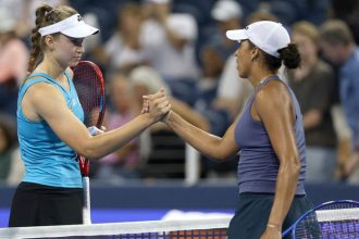 Skaza domacich hviezd Po Pegulovej konci aj vitazka z Australian Open Swiatekova nedala superke sancu