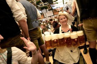 Ticha pivna revolucia na Slovensku Era lacnych kriglov konci