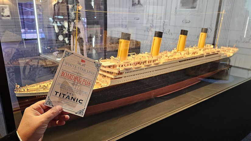 Titanic kotvi v Bratislave Emocionalna vystava slovenskych pasazierov