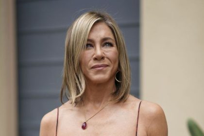 Aniston ignoruje cervene vlajky a komplikovanu minulost jej lasky