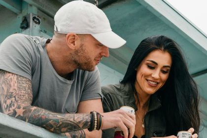 Co si muzi na zenach vsimnu skor nez krivky