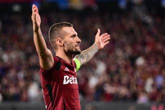 Haraslin nelutuje ze prestup do Slovana nevysiel