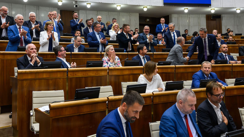 Hlasovanie o novele ustavy bude mat dohru