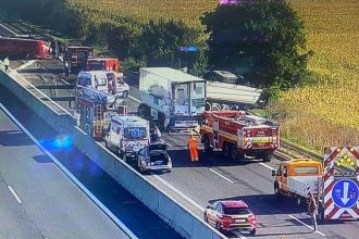 Hroziva nehoda na D1 zrazili sa tri kamiony