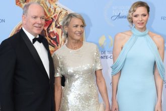 Hviezda Forresta Gumpa odisla z USA Amerika je hrozna stazuje sa herecka