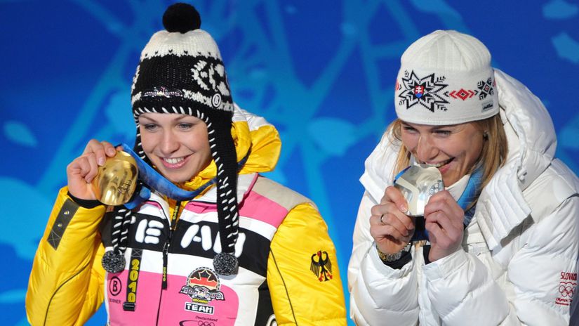 Kazdu noc sledoval moj dom spachal samovrazdu Slavna biatlonistka a rivalka Kuzminovej prehovorila o stalkerovi