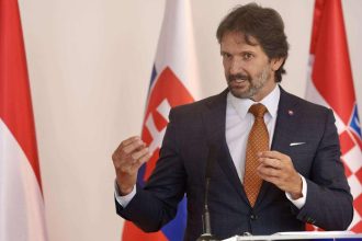 Najvacsim problemom v Europe su kapacity obranneho priemyslu tvrdi Kalinak