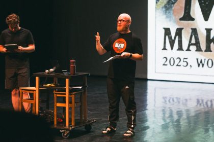 Preco trvaju spolocenske pohyby dlho a pomaly