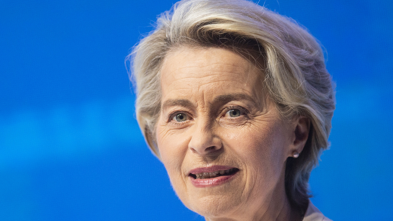 Spravy z telefonu von der Leyenovej sa udajne automaticky mazu