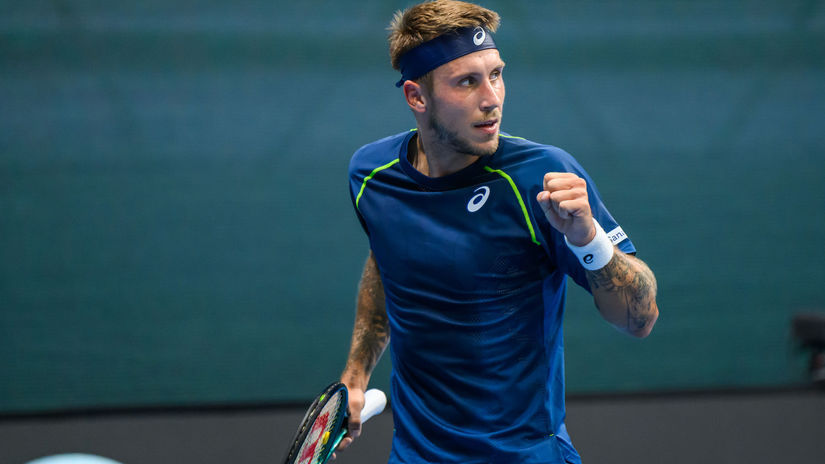 Vyborny vstup Slovakov Molcan ziskal prvy bod