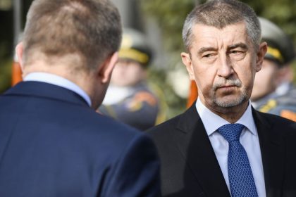 Vytvori Babis koaliciu s Orbanom a Ficom