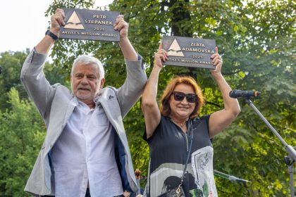 Zlata Adamovska a Petr Stepanek Obaja sme ako deti radi sa hrame