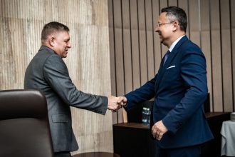 Agentura S P potvrdila Slovensku rating Aplus negativny vyhlad