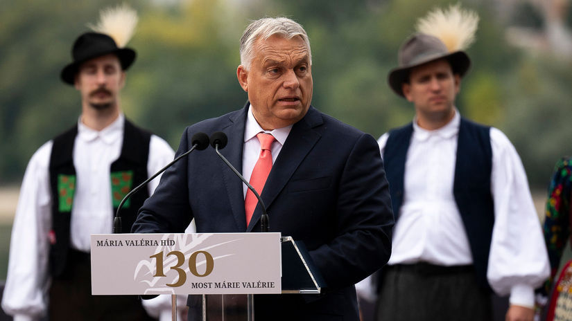 Europa smeruje k vojne vyhlasil Orban