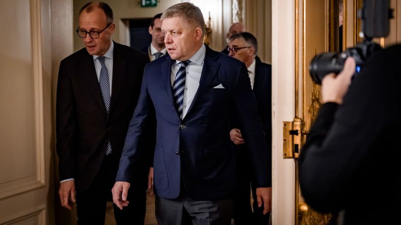 Fico po rokovani s Merzom Ocakavame reviziu zakazu predaja aut so spalovacim motorom