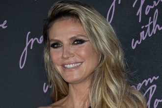 Heidi Klum vek od nahoty neodradza Objavila sa v sietke zuby ako hip hopova hviezda