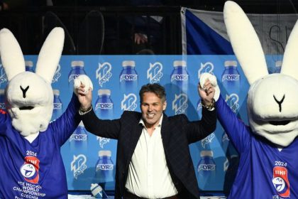 Jagra udivuje kam sa vysplhali platy hokejistov