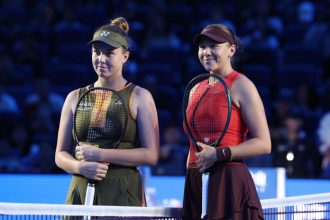 Kanar v najvacsom finale kariery Ceska s Americankou zviedli trojsetovu bitku v Pekingu