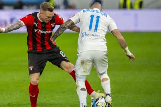 Mikovic celil cervenej karte ako chlap