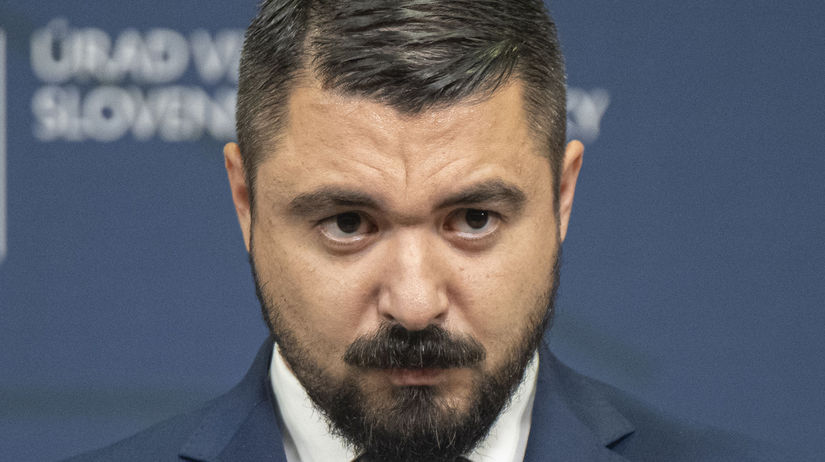 Pavol Gaspar povedal kedy odstupi nehoda ho mrzi Brat za brata je obcianske zdruzenie podla sefa SIS