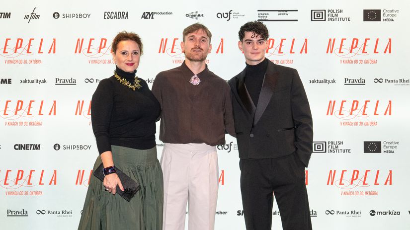 Premier filmu Nepela plna prekvapeni Caputova gratulovala tvorcom Maurery poslala jasny odkaz mladym a prisla zena ktora tvrdi Som Nepelova dcera