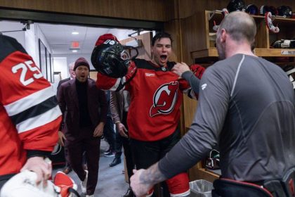 Sakramentsky si rozmyslia ci uprednostnia lacneho Slovaka pred hviezdou s platom devat milionov Aj ti najlepsi robia chyby