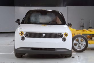 Sok Turecky Togg a cinsky Firefly prekonali BMW aj Toyotu v crashtestoch