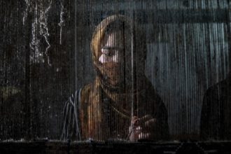 Svet sa pre nas ponoril do tmy