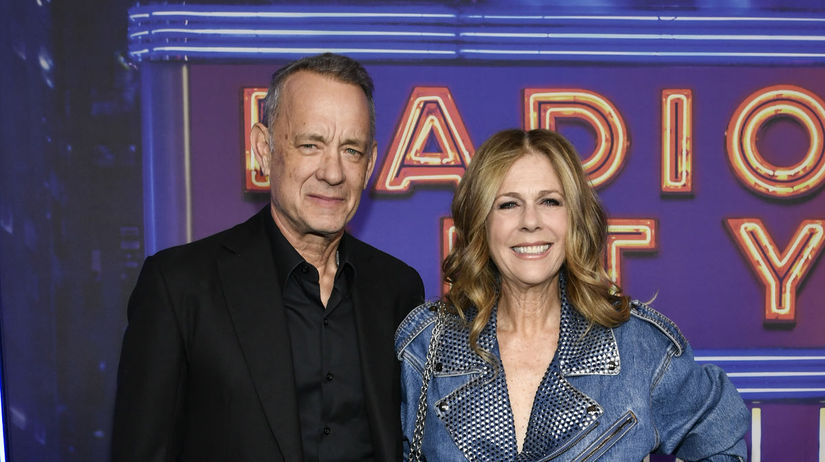 Tom Hanks predstavil manzelku v plavkach 69 rocna Wilson prekonava mladsie zeny