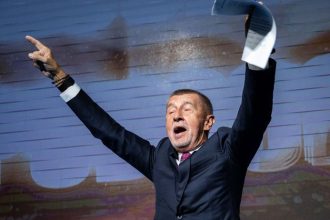 V Cesku sa zmeni vlada Babis triumfoval