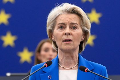 Von der Leyenova v debate o nedovere vyzvala na jednotu