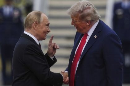 Biely dom pozaduje uplnu kapitulaciu Ukrajiny