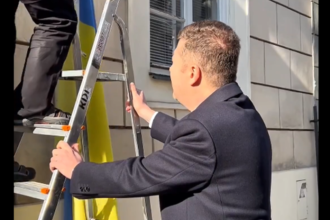 Boj o vlajku Ukrajinska vlajka sa vratila do parlamentu