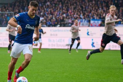 Calzona vypocul zelanie ludu a nazval ho zolikom Aj v Nemecku chcu aby sme ich zdolali vravi Kapralik