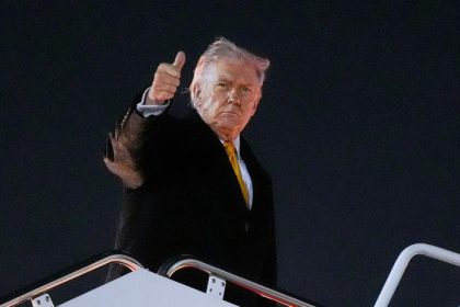 Donald Trump hrozi BBC miliardovou zalobou za prejav