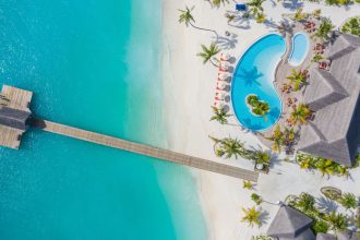 Maldivy dovolenkovy raj a prisne turisticke pravidla