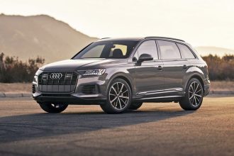 Porsche vyhralo Sutaj Estok kupuje 30 SUV za 2 miliony eur